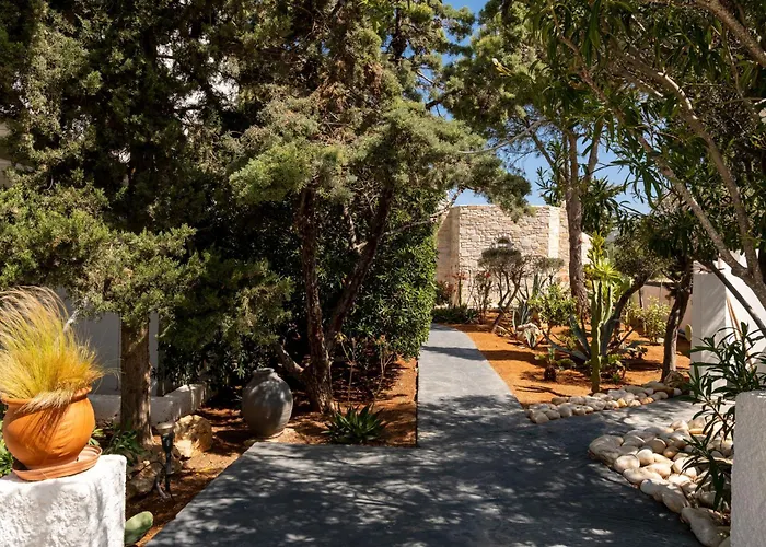 Lägenhetshotell Pela 3*