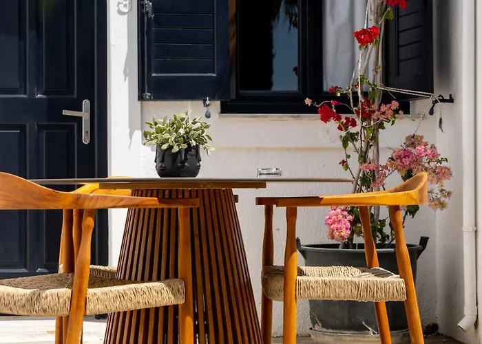 Pela Lägenhetshotell Alikí