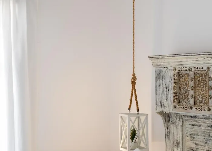 Pela Lägenhetshotell 3*