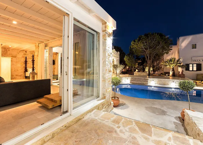 Pela Lägenhetshotell 3*