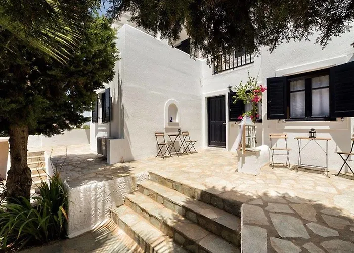 Lägenhetshotell Pela 3*