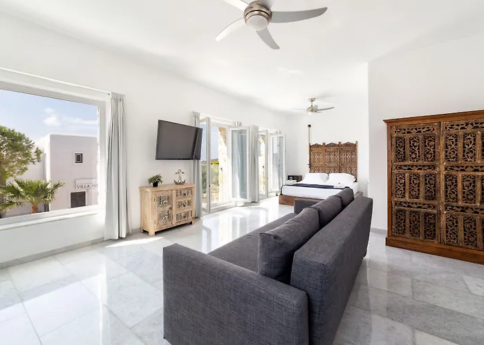 Aparthotel Pela Alikí