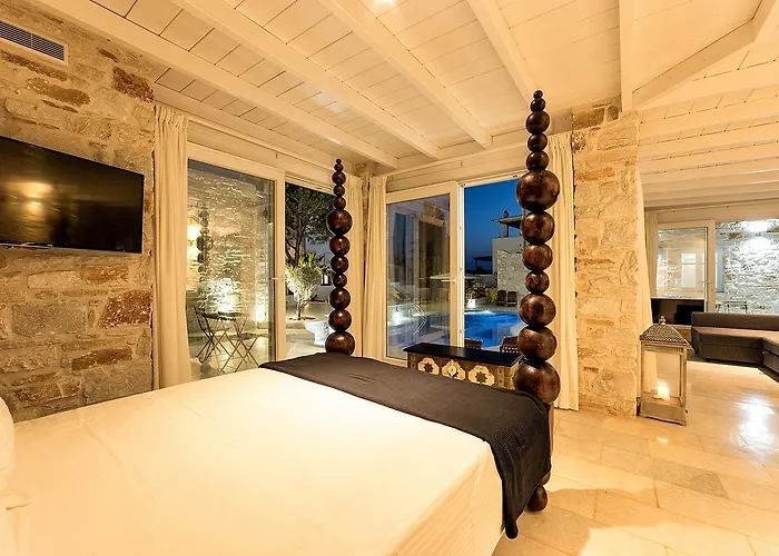 Pela Aparthotel Alikí